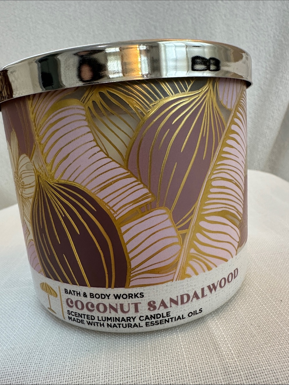 Bath & Body Works Coconut Sandalwood 3 wick NWT